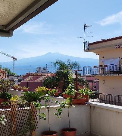 Naxos Enjoy Apartments จีอาร์ดีนี นักซอส ภายนอก รูปภาพ